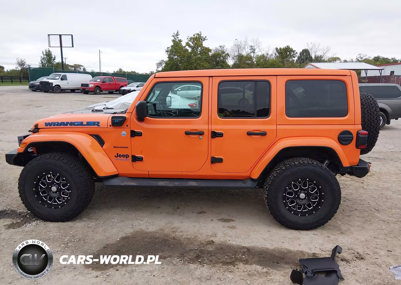 2021 Jeep Wrangler 4Xe Unlimited Sahara 4X4 VIN:1C4JJXP60MW759805 - 15