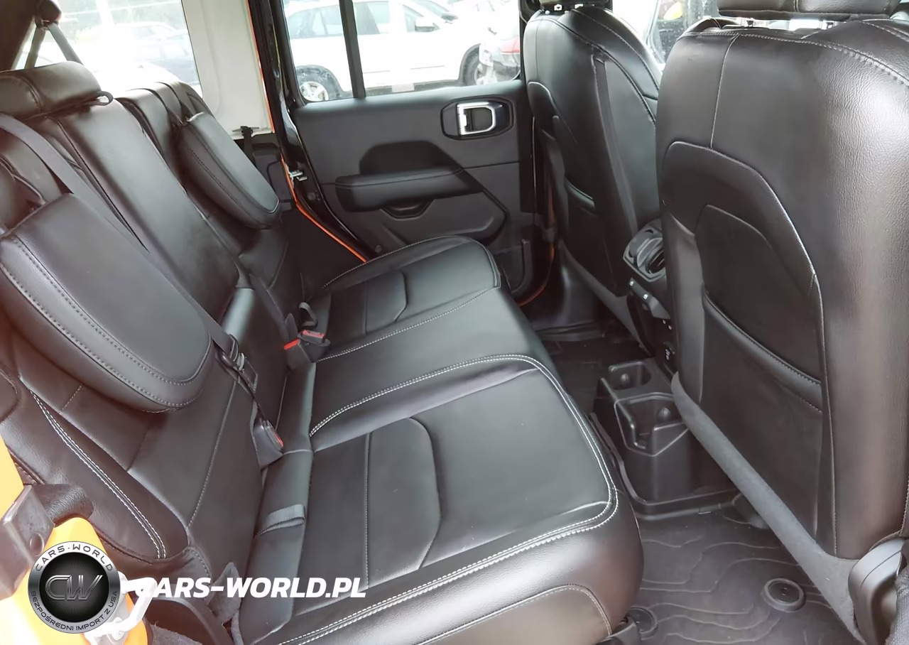 2021 Jeep Wrangler 4Xe Unlimited Sahara 4X4 VIN:1C4JJXP60MW759805 - 8