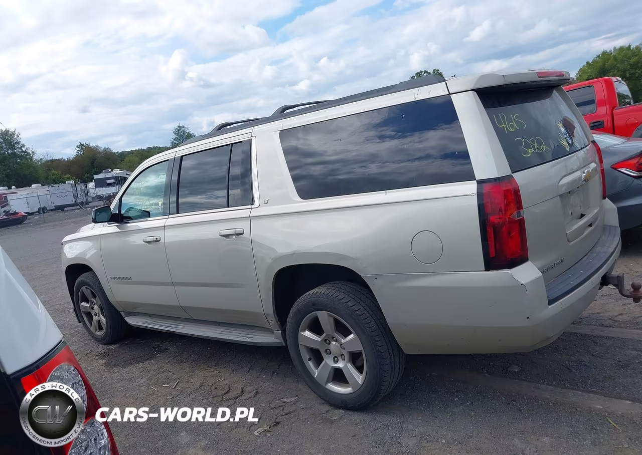2015 Chevrolet Suburban 1500 Lt VIN:1GNSKJKC3FR254183 - 14