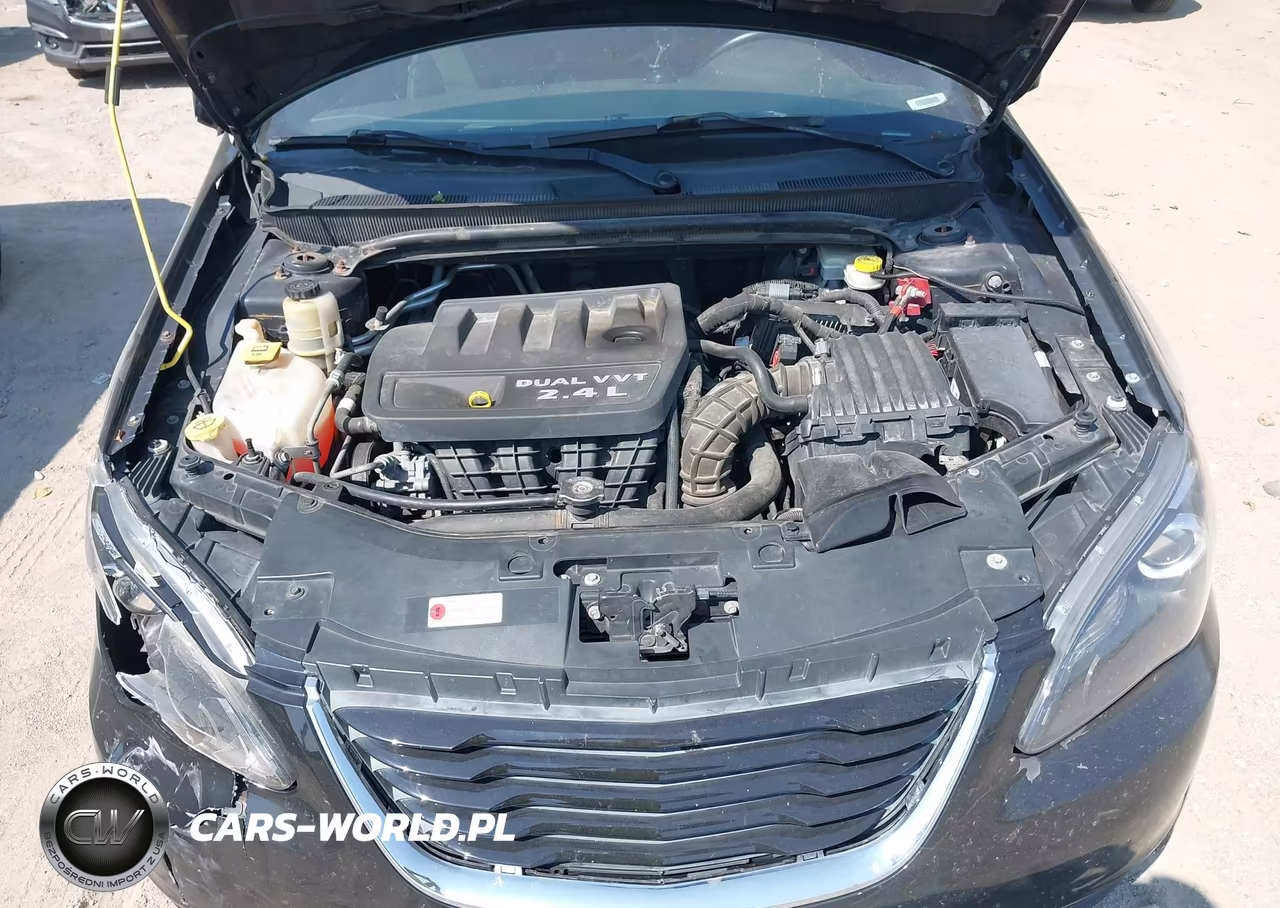 CHRYSLER 200 VIN:1C3CCBBB8CN130795 - 10