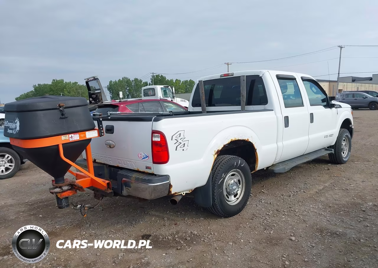 2011 Ford F-250 Xl VIN:1FT7W2B61BEC61217 - 4
