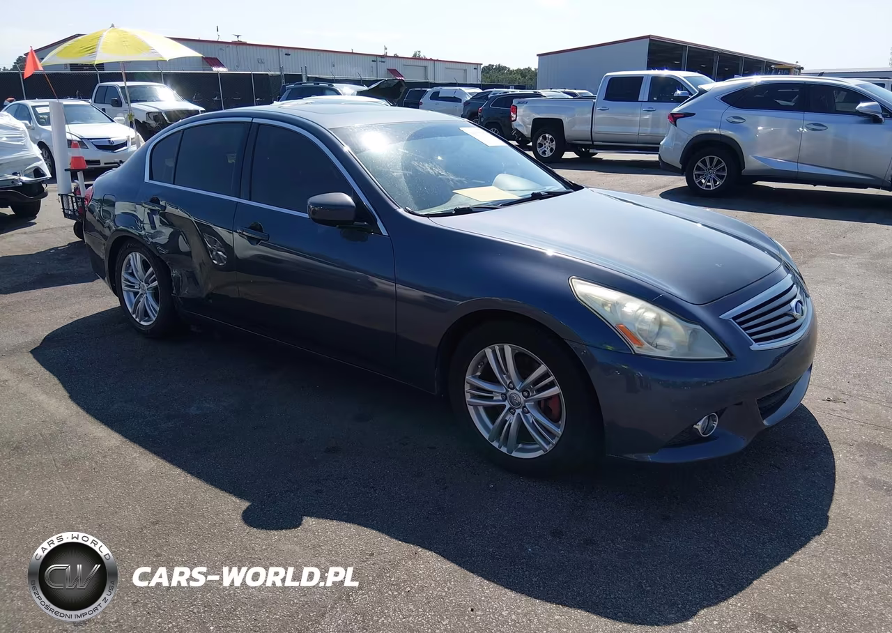 2013 Infiniti G37 Journey