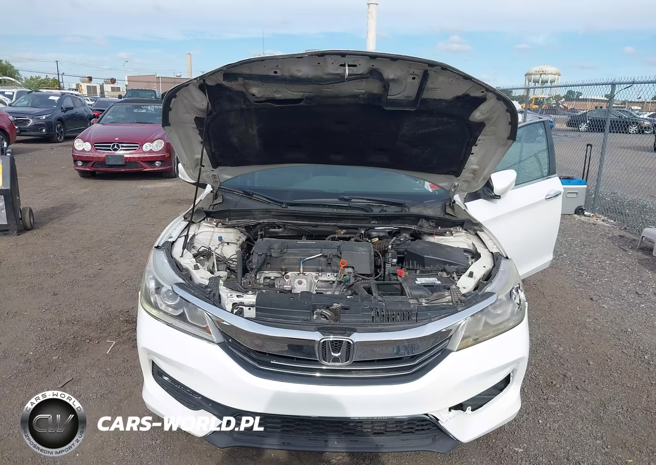 2017 Honda Accord Sport VIN:1HGCR2F52HA116373 - 10