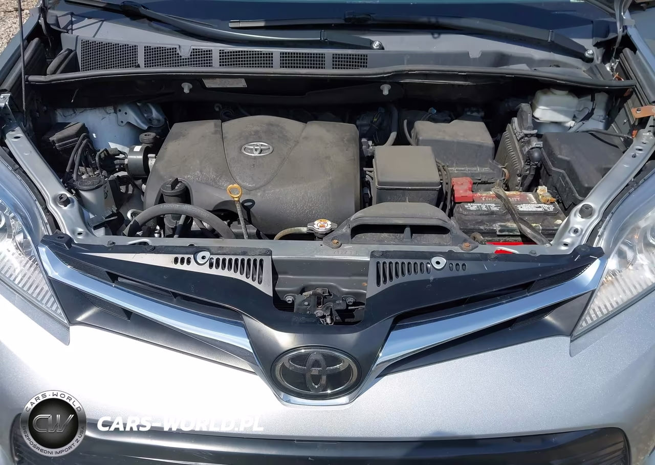 2020 Toyota Sienna Le VIN:5TDKZ3DC2LS058374 - 10