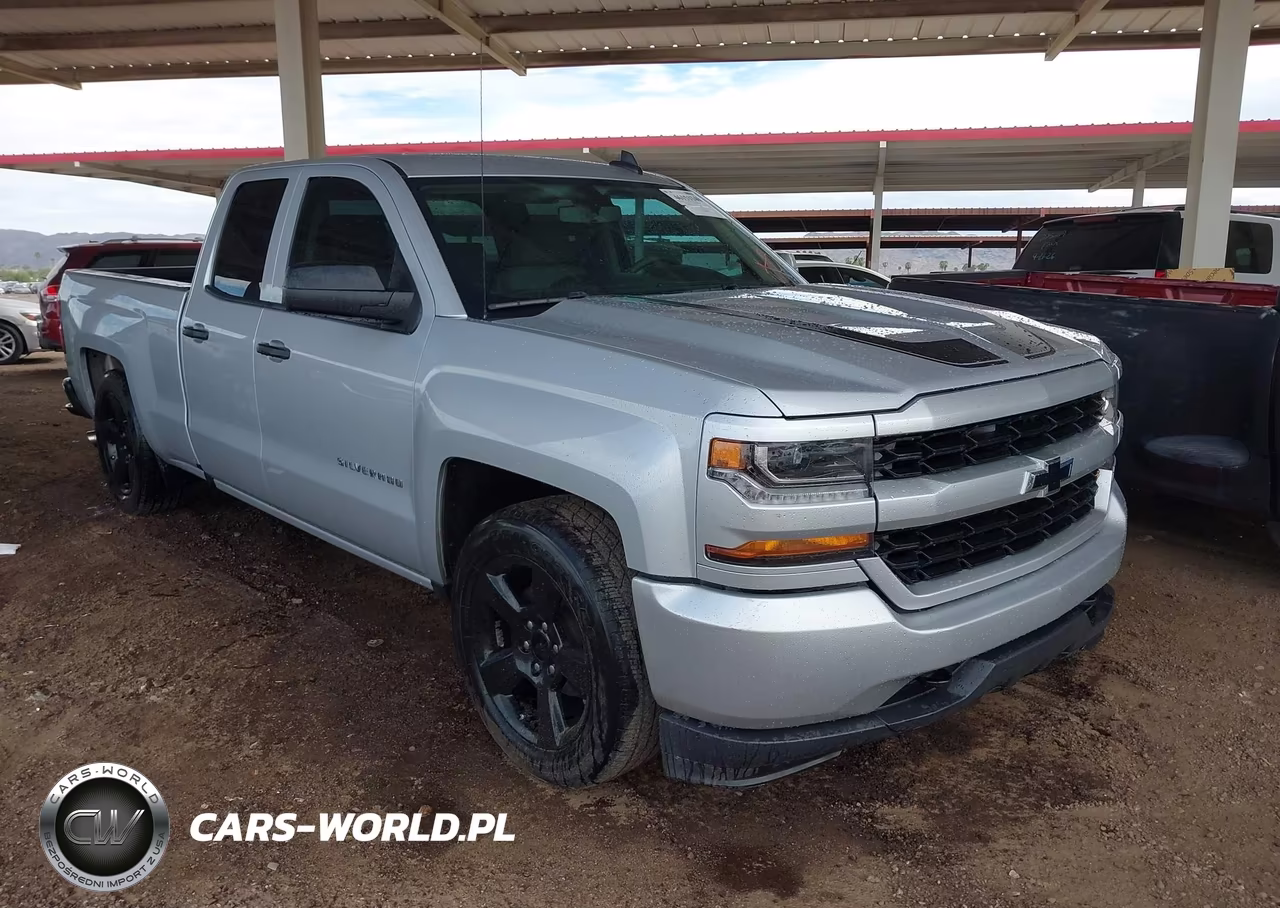 2017 Chevrolet Silverado 1500 Custom