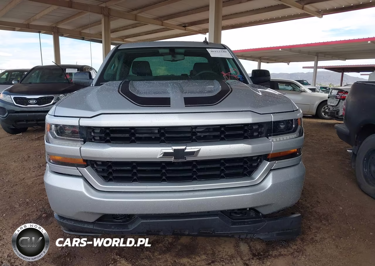2017 Chevrolet Silverado 1500 Custom VIN:1GCRCPEHXHZ108820 - 12