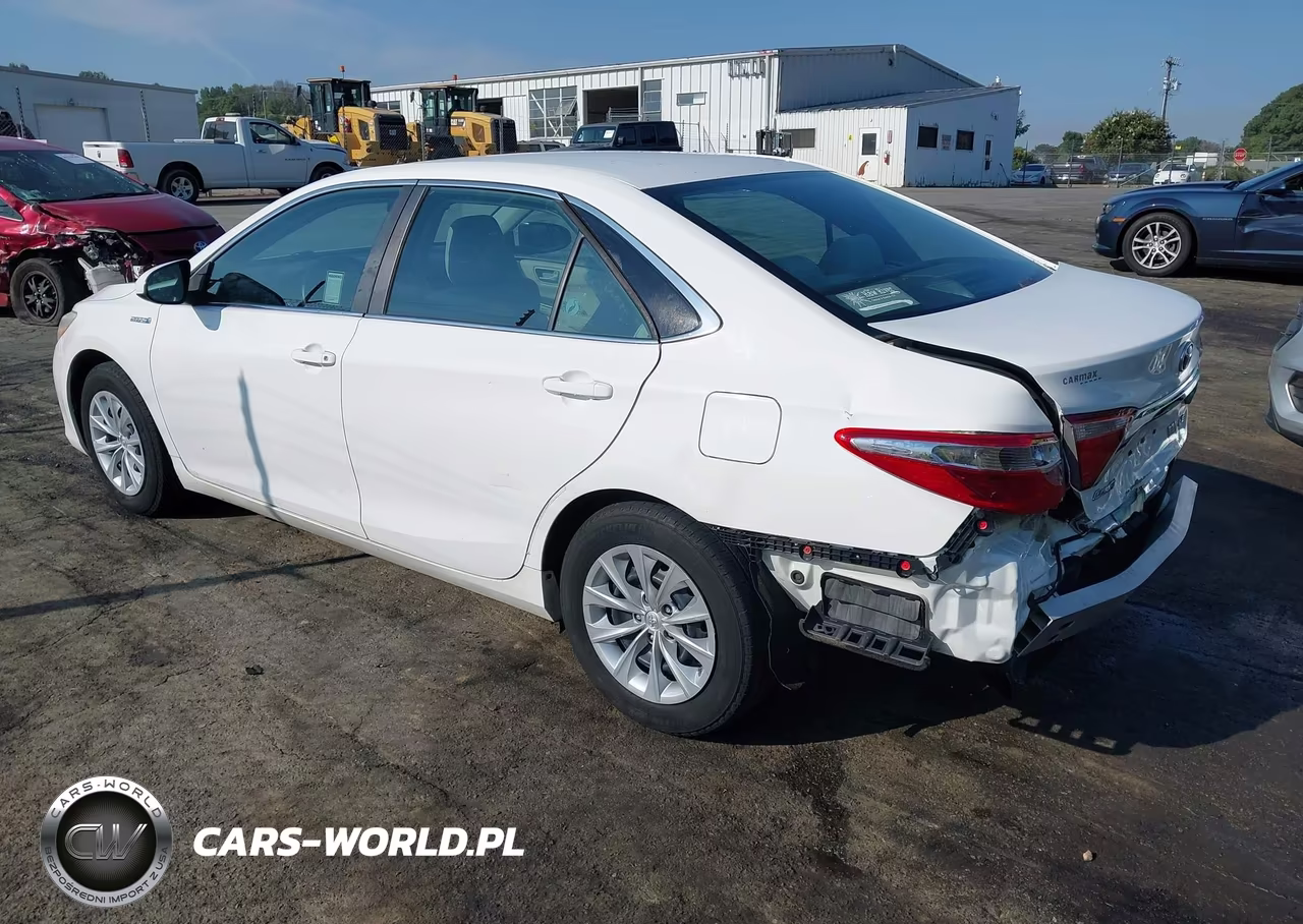 2016 Toyota Camry Hybrid Le VIN:4T1BD1FK2GU188028 - 3