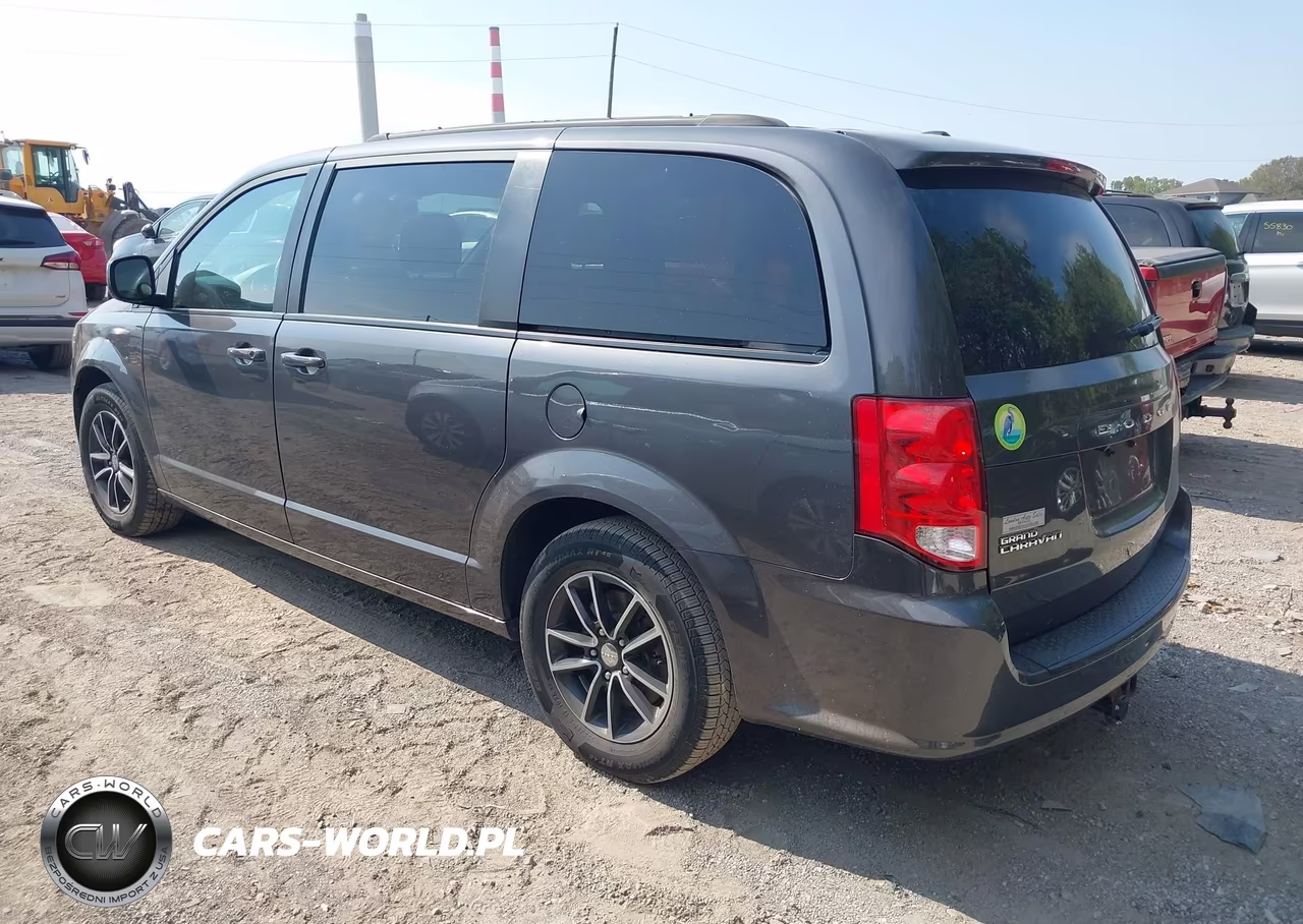 2018 Dodge Grand Caravan Se Plus VIN:2C4RDGBG6JR256519 - 3