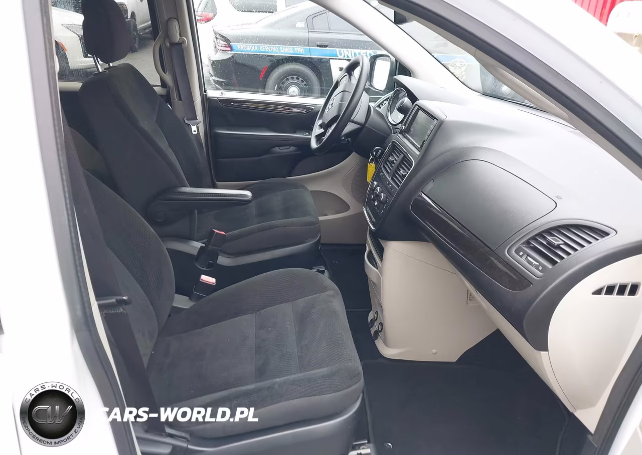 2019 Dodge Grand Caravan Se VIN:2C4RDGBG4KR749231 - 5