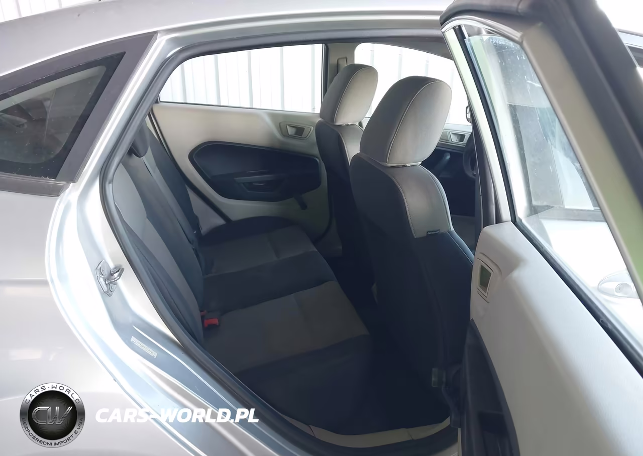 2012 Ford Fiesta S VIN:3FADP4AJ2CM103195 - 8