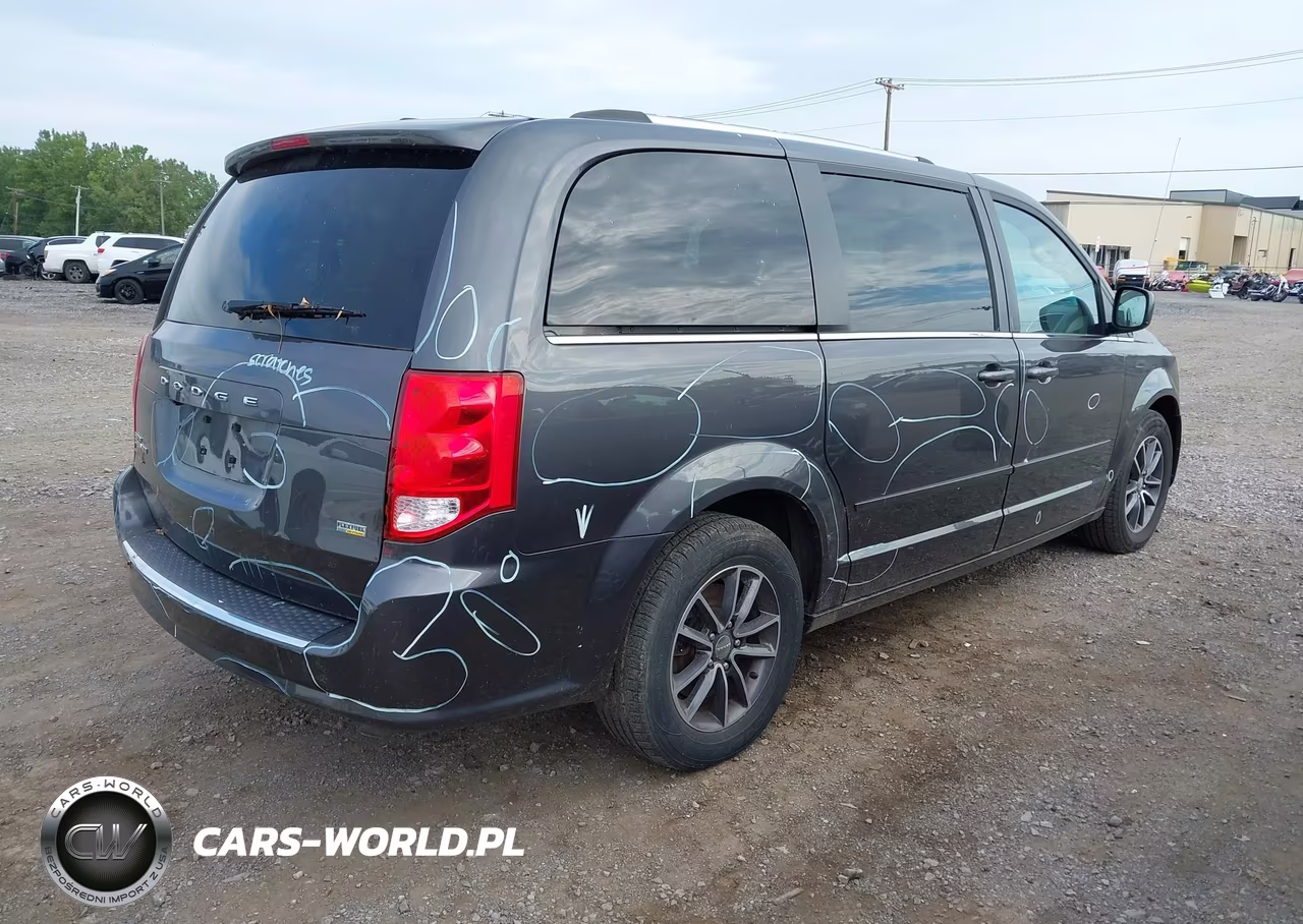 2017 Dodge Grand Caravan Cvp-Sxt VIN:2C4RDGBG2HR629307 - 4