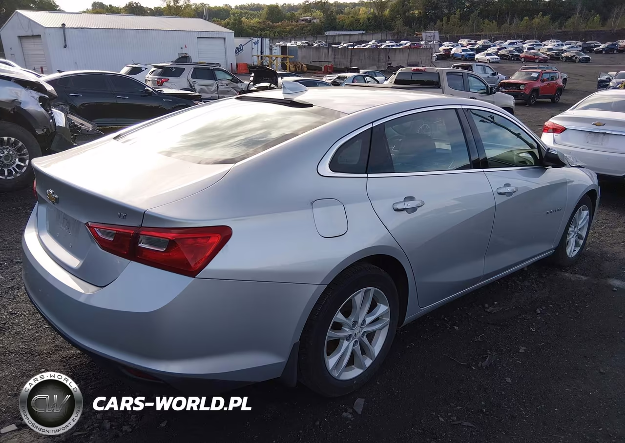 2017 Chevrolet Malibu 1Lt VIN:1G1ZE5ST4HF108734 - 4