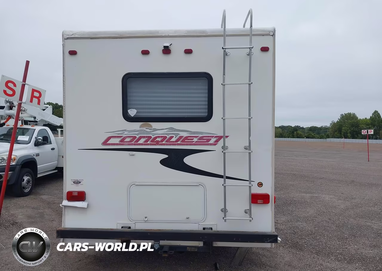 2006 Chevrolet Express Cutaway Work Van VIN:1GBKG31U961272402 - 18