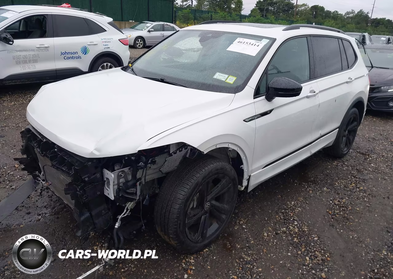 2024 Volkswagen Tiguan 2.0T Se R-Line Black VIN:3VV8B7AX1RM110164 - 2