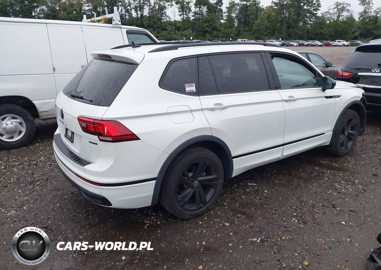 2024 Volkswagen Tiguan 2.0T Se R-Line Black VIN:3VV8B7AX1RM110164 - 4