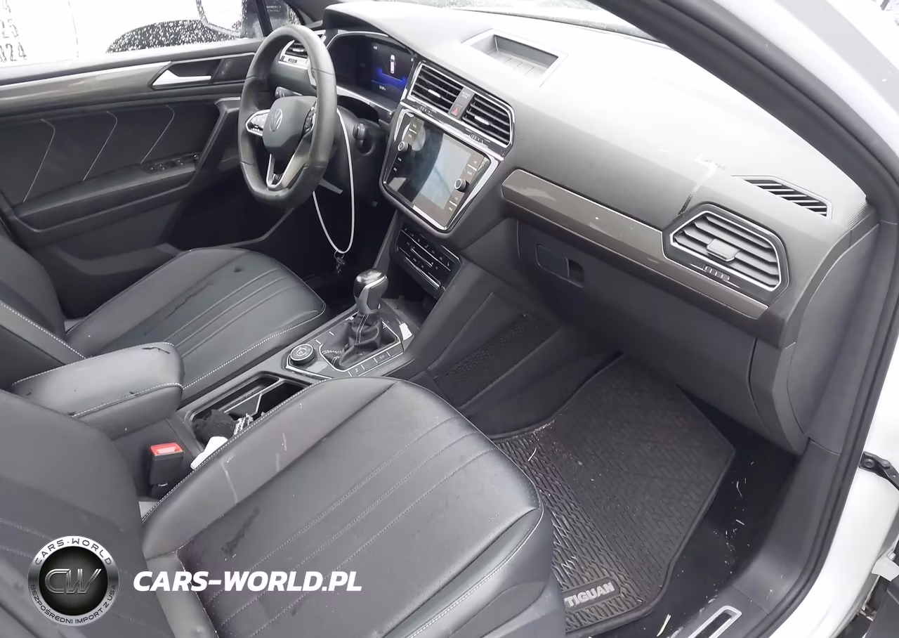 2024 Volkswagen Tiguan 2.0T Se R-Line Black VIN:3VV8B7AX1RM110164 - 5