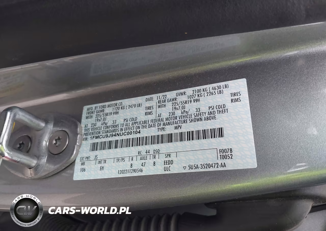 2022 Ford Escape Titanium VIN:1FMCU9J94NUC00104 - 9