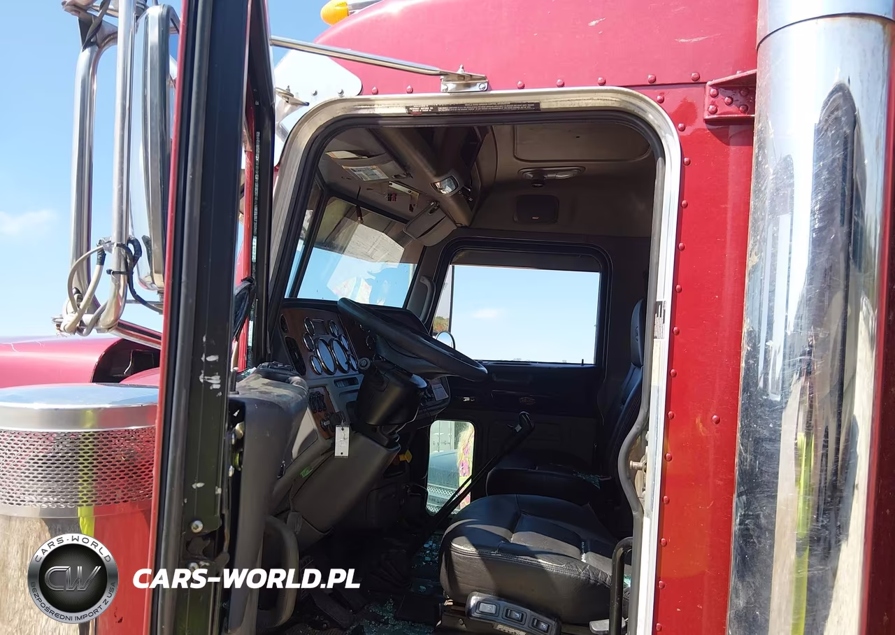 2018 Peterbilt 389 VIN:1XPXDP9X1JD460708 - 6