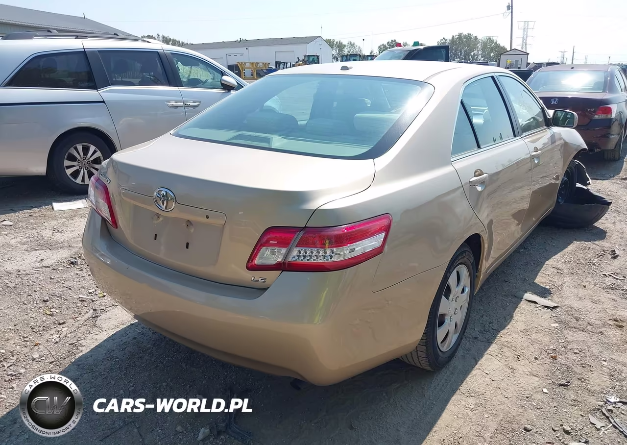 2011 Toyota Camry Le VIN:4T1BF3EK0BU130905 - 4