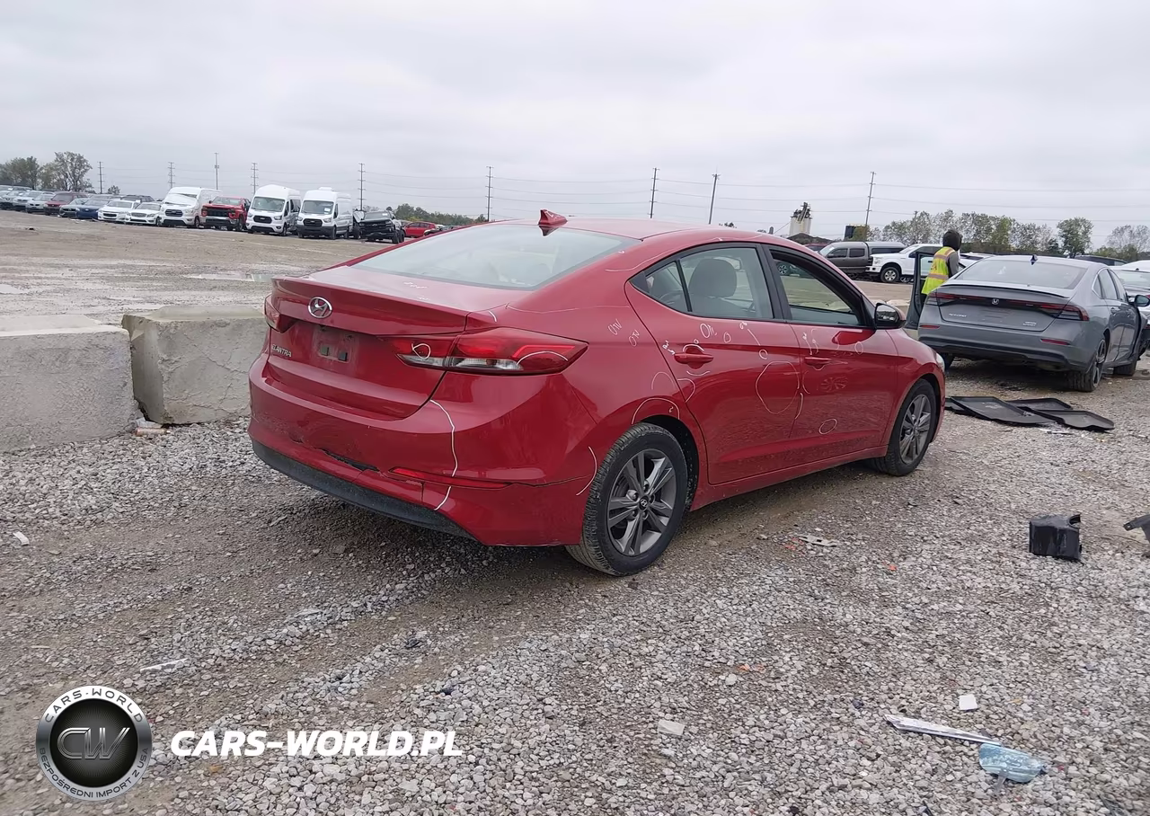 2017 Hyundai Elantra Se VIN:5NPD84LF1HH095975 - 4