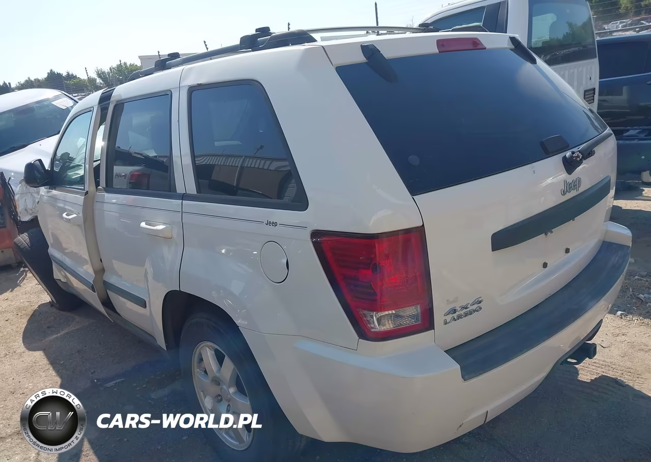 2008 Jeep Grand Cherokee Laredo VIN:1J8GR48K78C236505 - 3