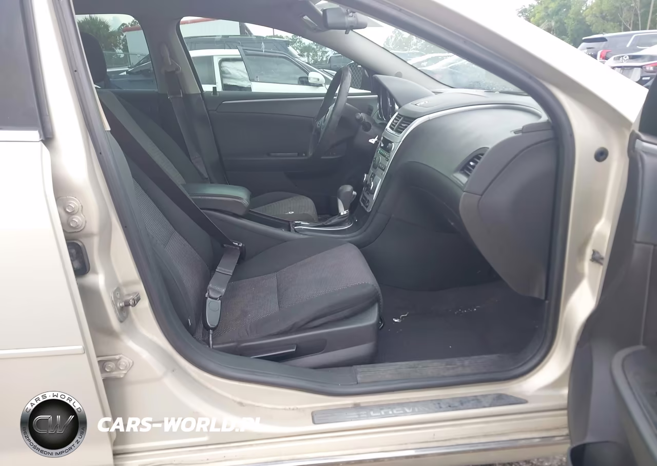 2011 Chevrolet Malibu 1Lt VIN:1G1ZC5EU2BF333977 - 5