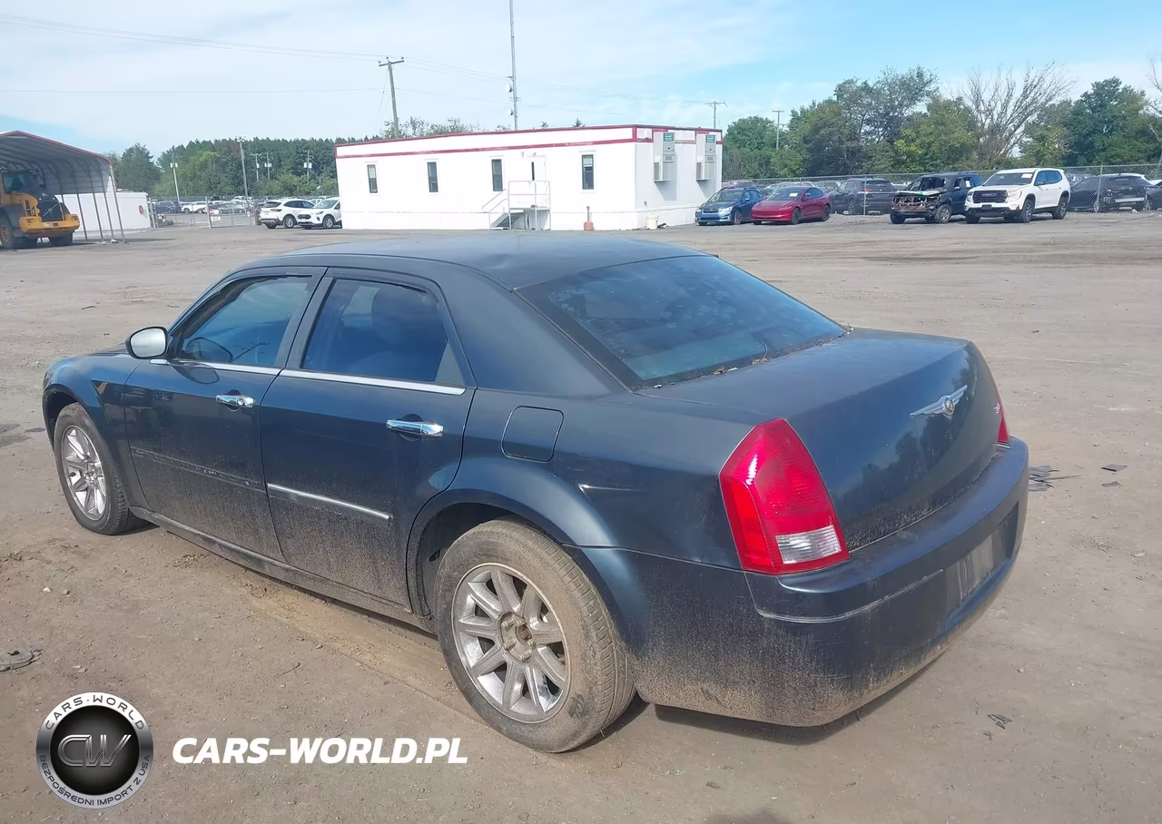 2007 Chrysler 300 VIN:2C3KA43R77H634620 - 3