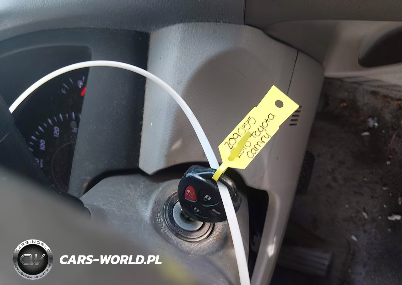 2010 Toyota Camry Le V6 VIN:4T1BK3EKXAU107383 - 11