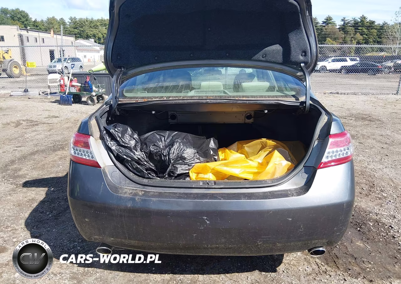 2010 Toyota Camry Le V6 VIN:4T1BK3EKXAU107383 - 17