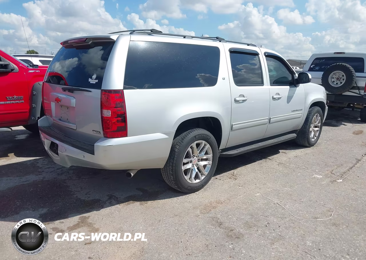 2011 Chevrolet Suburban 1500 Lt1 VIN:1GNSCJE09BR217759 - 4