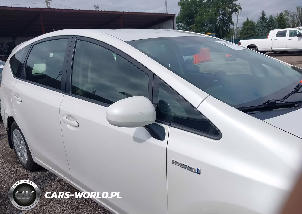2012 Toyota Prius V Three VIN:JTDZN3EU8C3080088 - 13