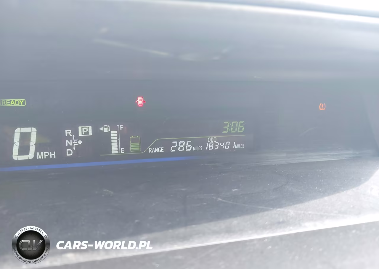 2012 Toyota Prius V Three VIN:JTDZN3EU8C3080088 - 15