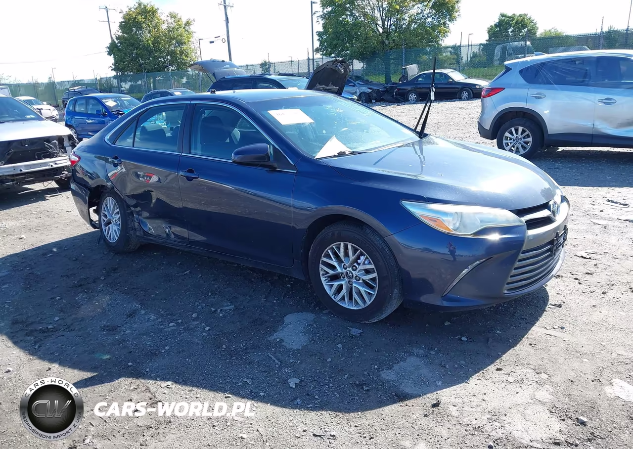 2016 Toyota Camry Le