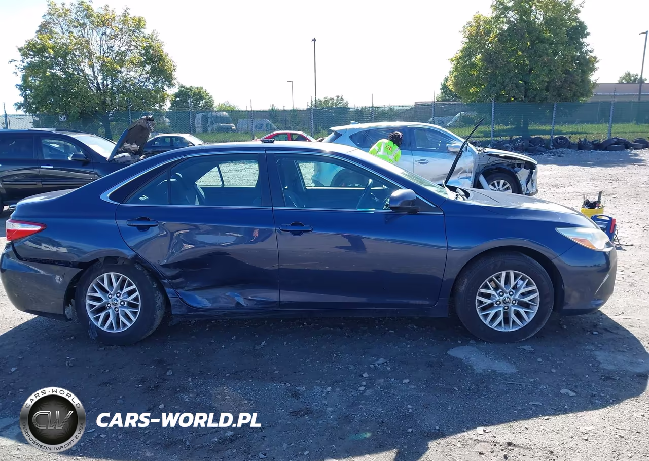 2016 Toyota Camry Le VIN:4T1BF1FK6GU594498 - 13