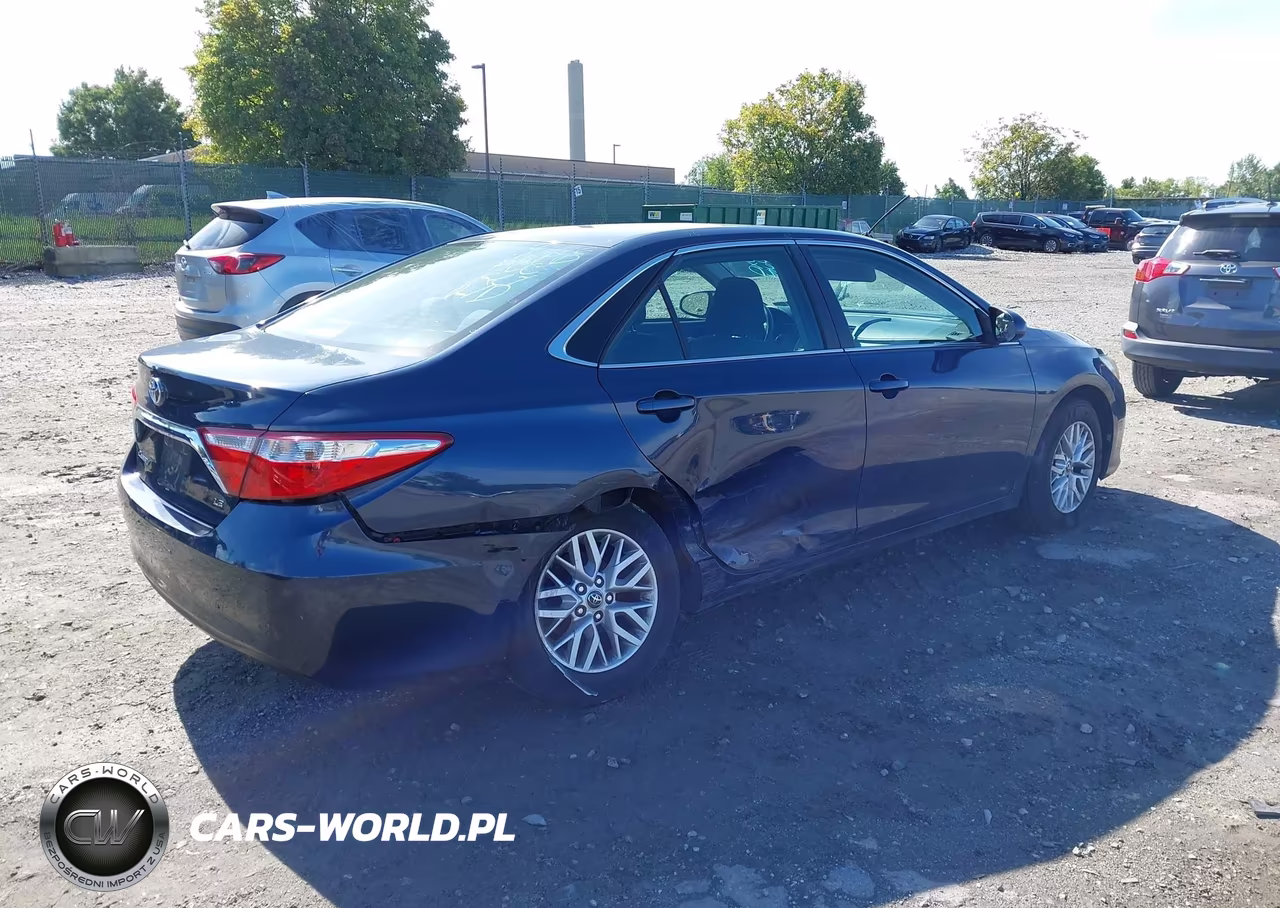 2016 Toyota Camry Le VIN:4T1BF1FK6GU594498 - 4