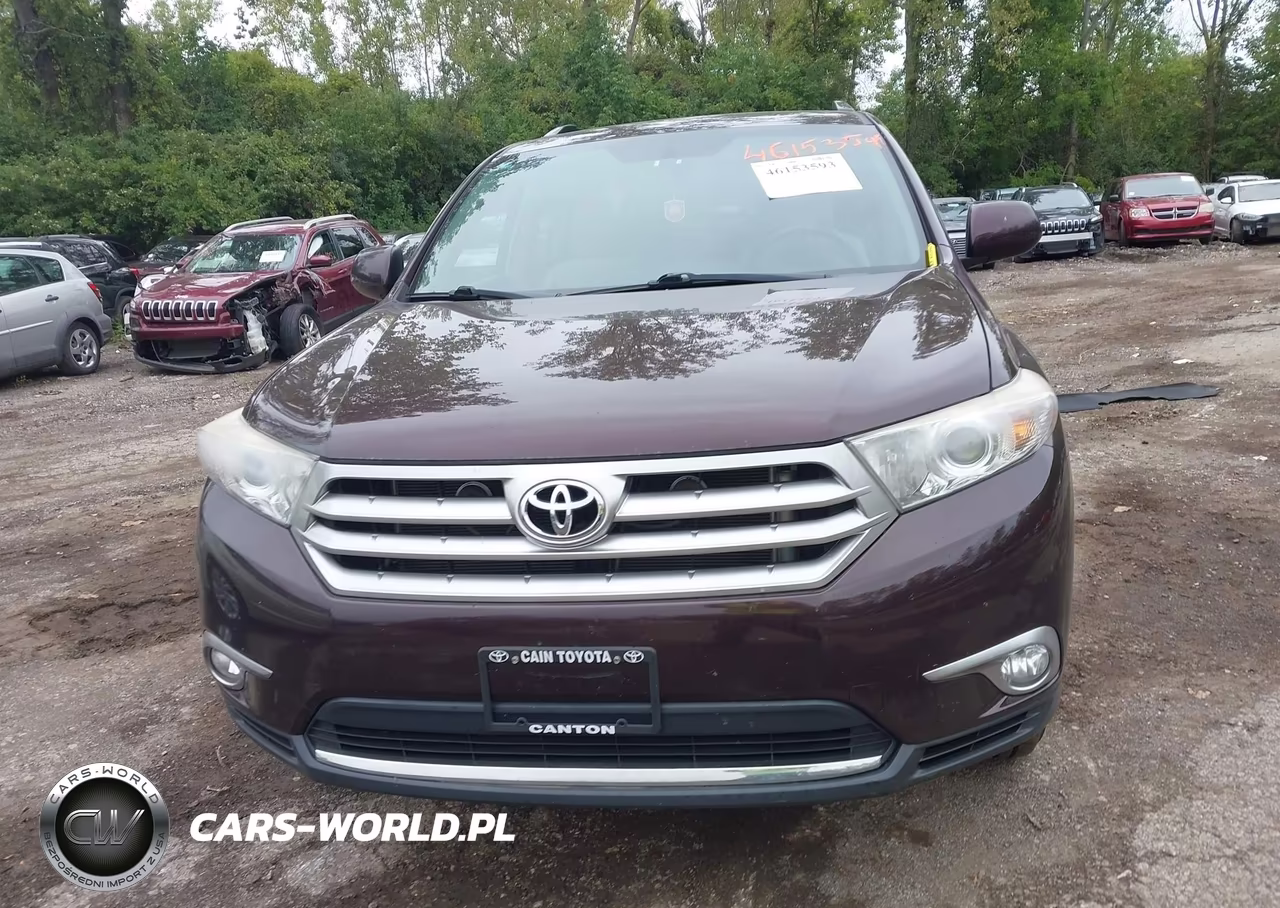 2012 Toyota Highlander Base V6 VIN:5TDBK3EHXCS102247 - 12