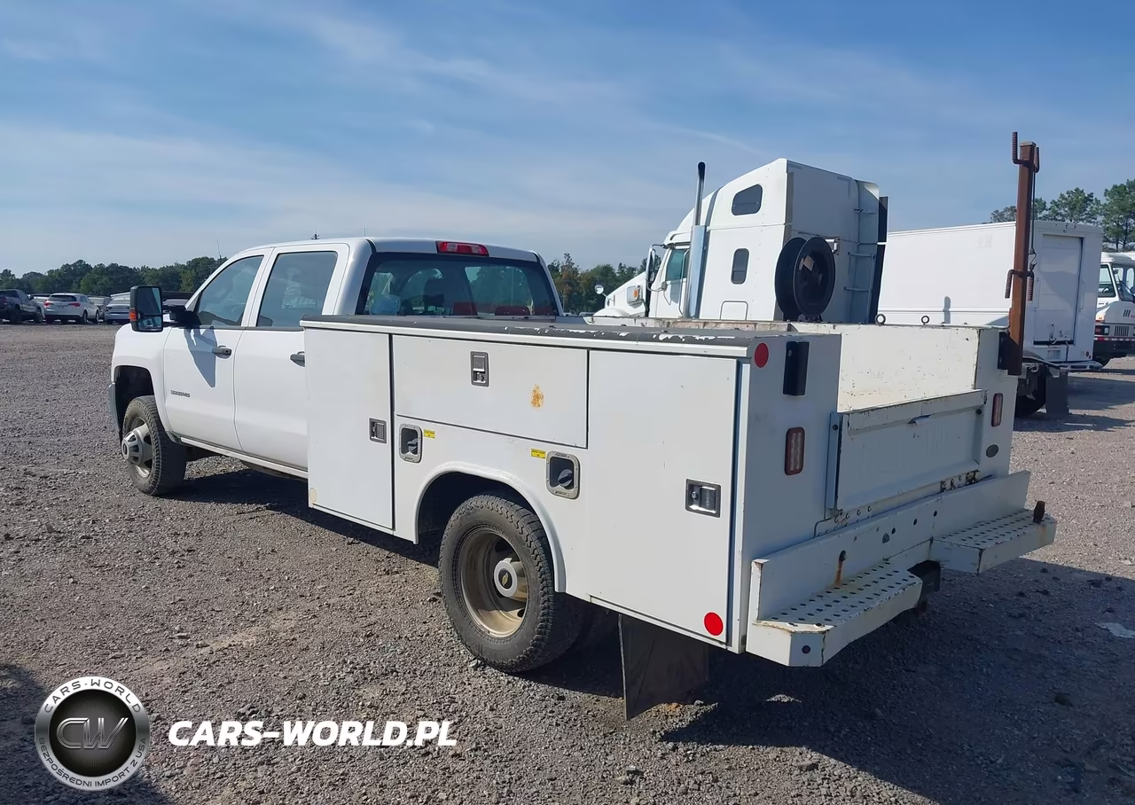 2018 Chevrolet Silverado 3500Hd Chassis Wt VIN:1GB4CYCG8JF214219 - 3