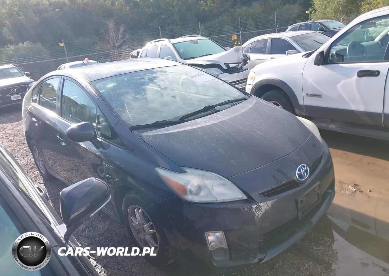 2011 Toyota Prius Two VIN:JTDKN3DU4B5354814 - 1