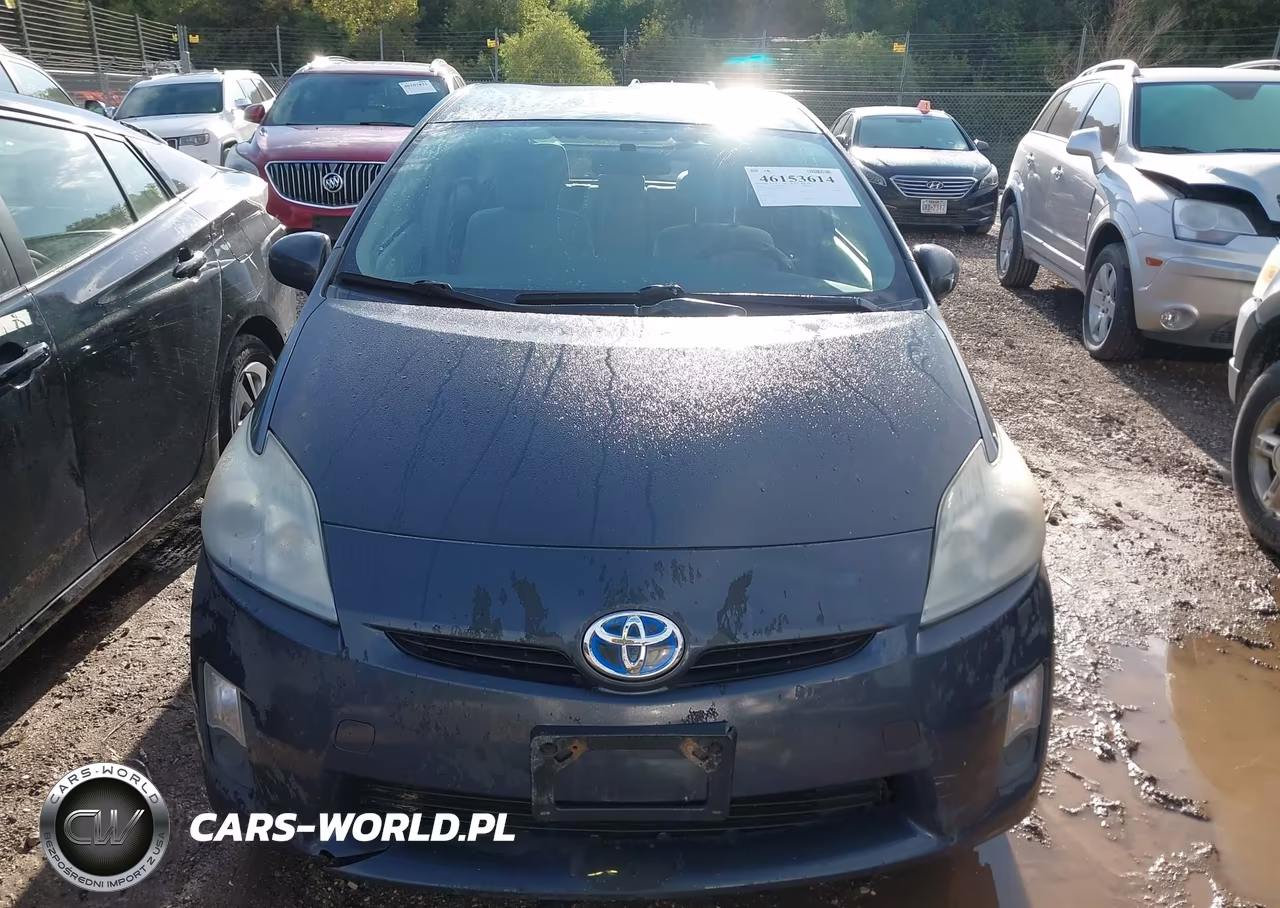 2011 Toyota Prius Two VIN:JTDKN3DU4B5354814 - 12