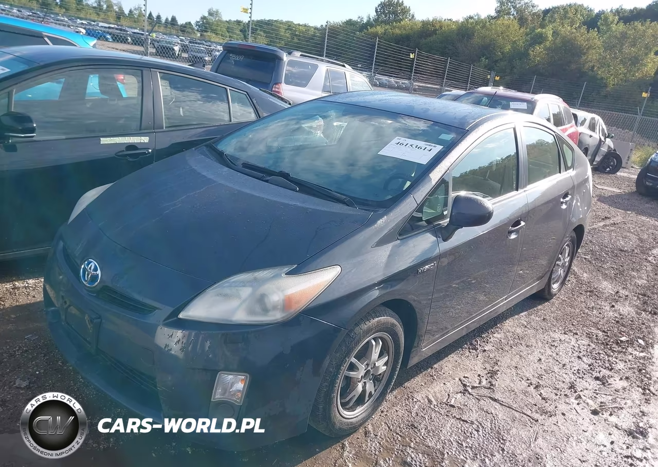 2011 Toyota Prius Two VIN:JTDKN3DU4B5354814 - 2