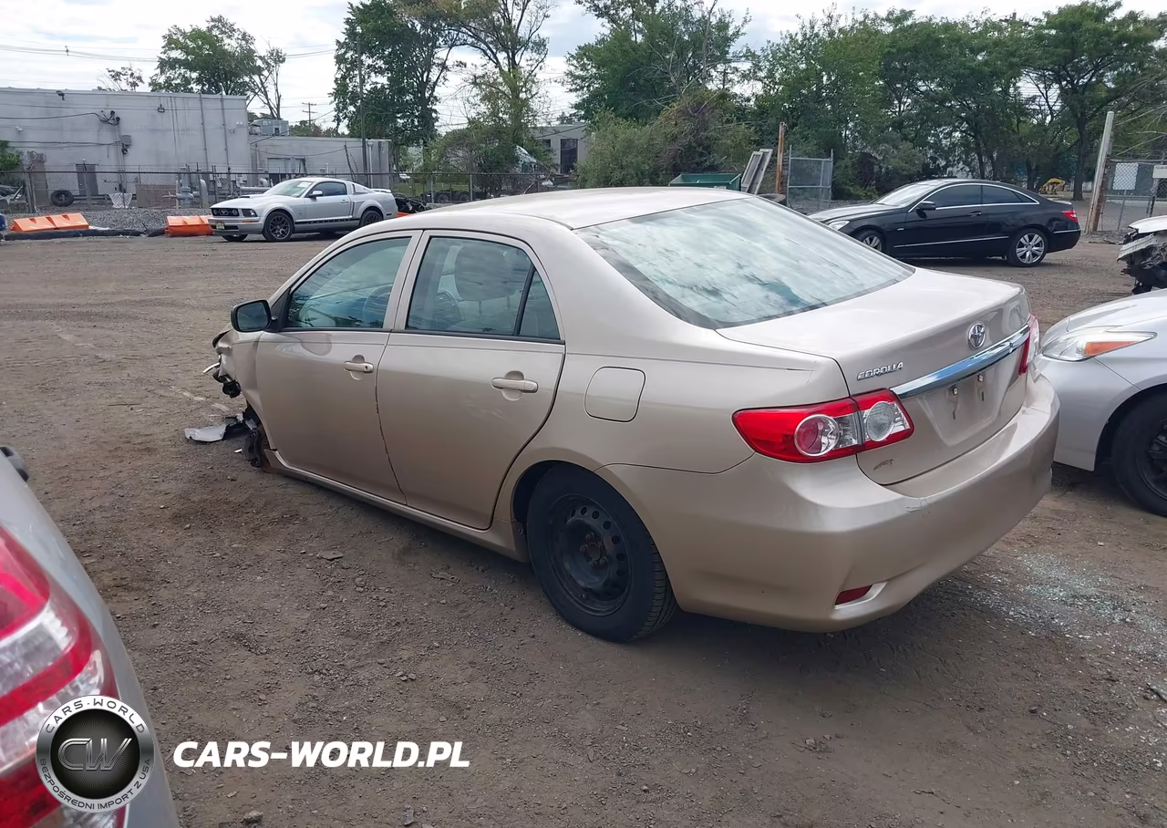 2011 Toyota Corolla VIN:2T1BU4EE5BC699126 - 3