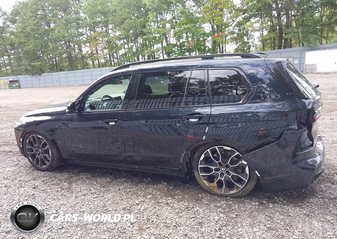 2026 BMW X7 M60I VIN:5UX33EM04T9268155 - 14