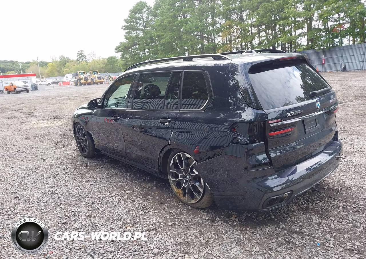 2026 BMW X7 M60I VIN:5UX33EM04T9268155 - 3