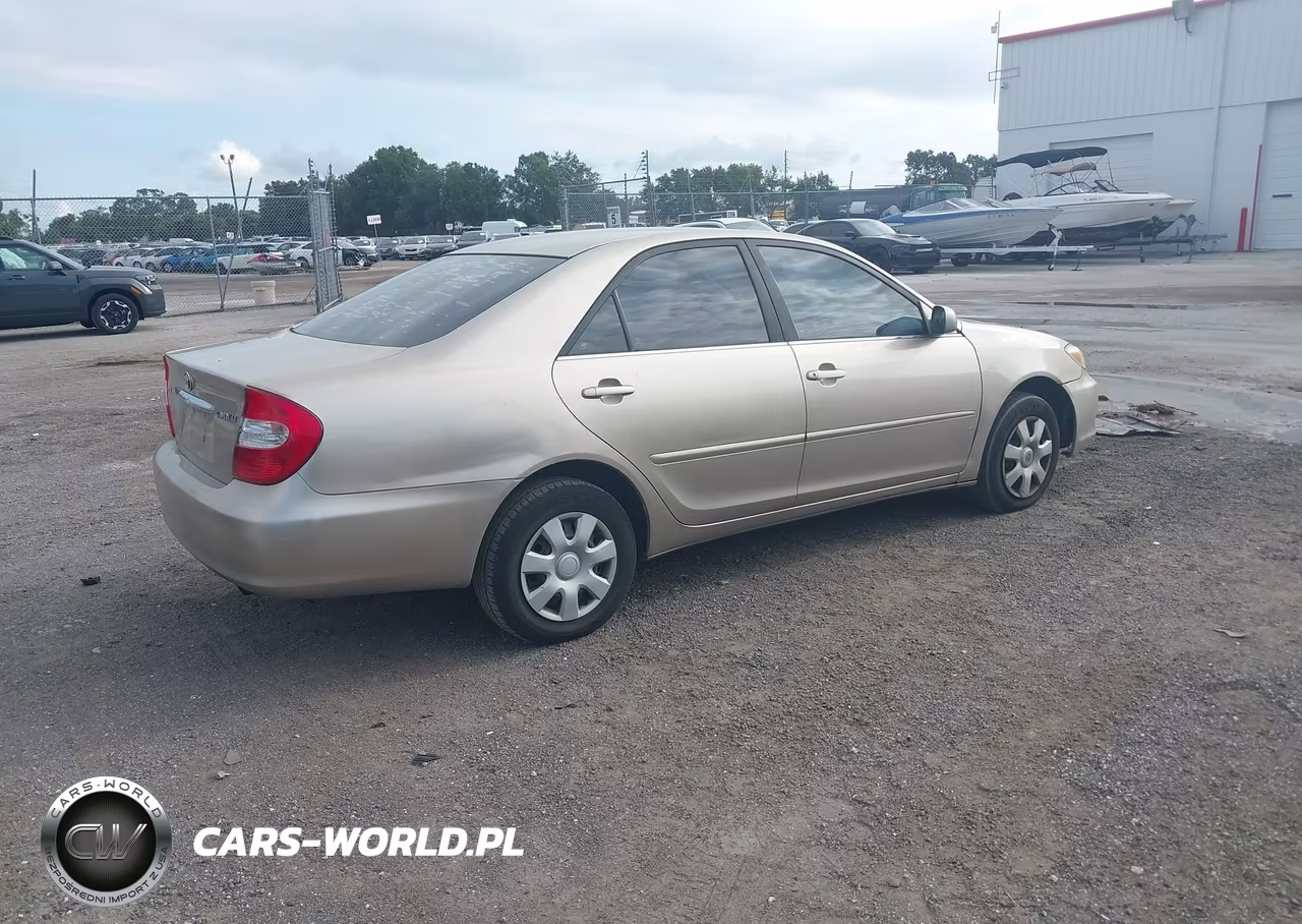 2003 Toyota Camry Le VIN:4T1BE32K43U124176 - 4