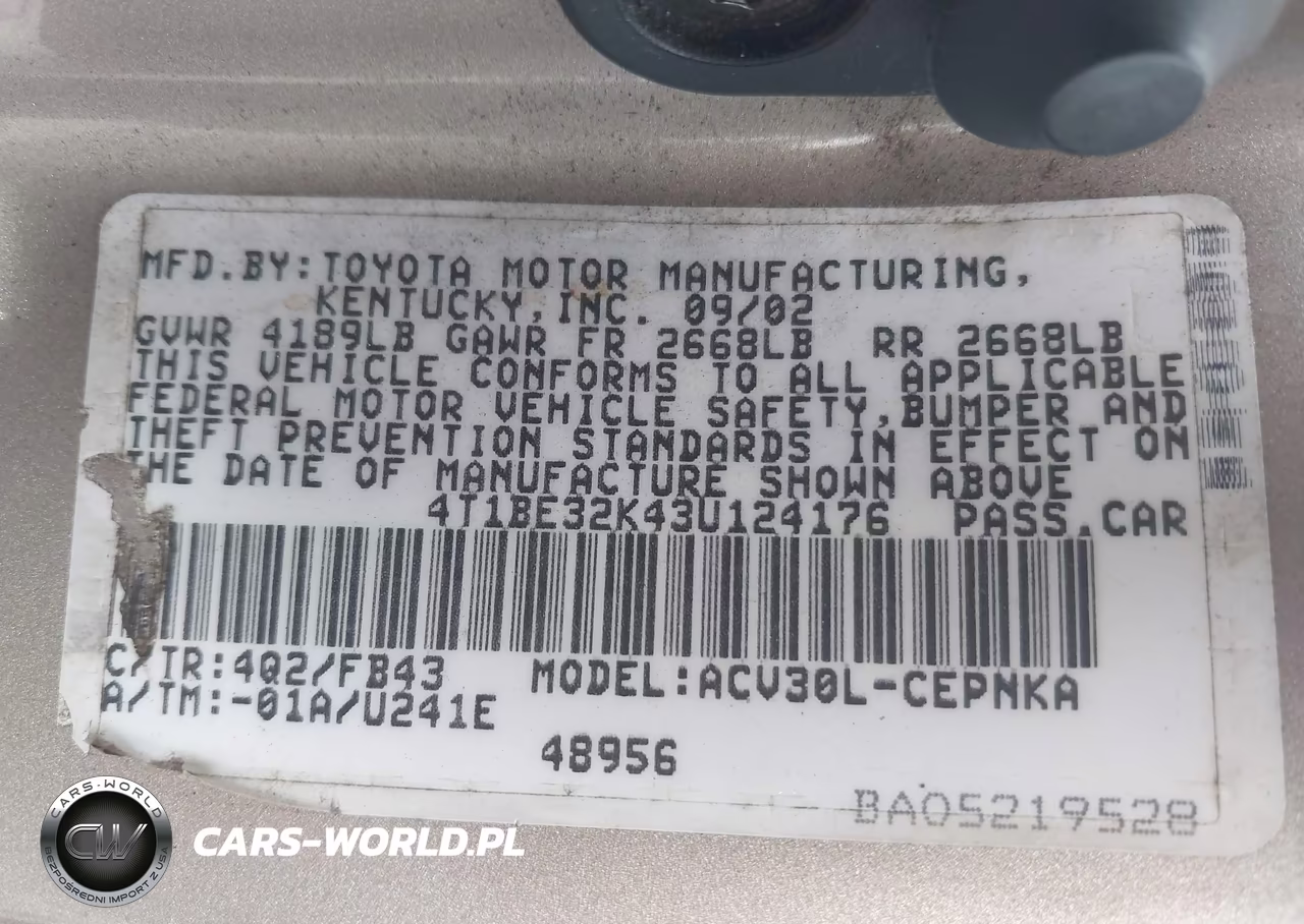 2003 Toyota Camry Le VIN:4T1BE32K43U124176 - 9