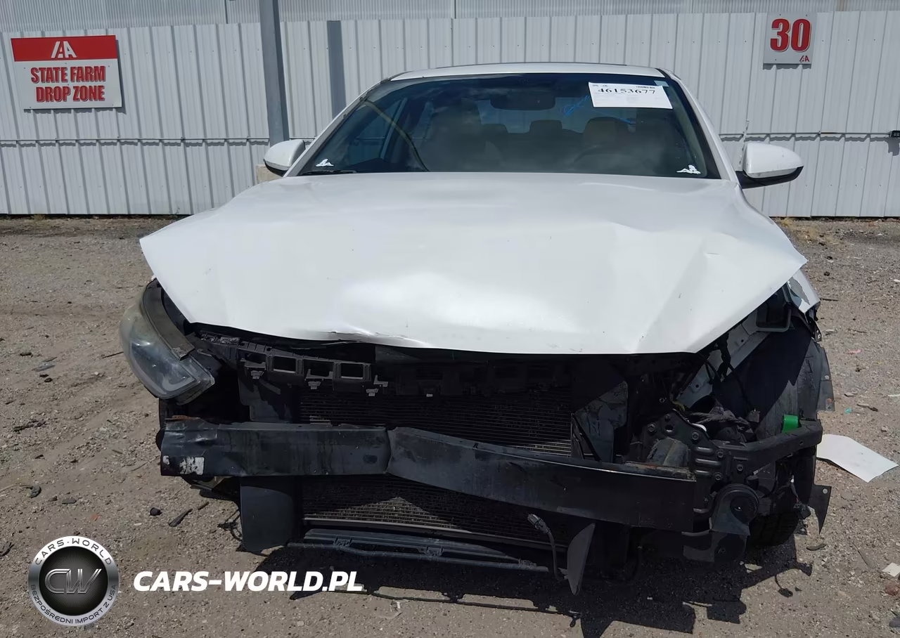 2017 Hyundai Elantra Value Edition VIN:5NPD84LF9HH207695 - 13