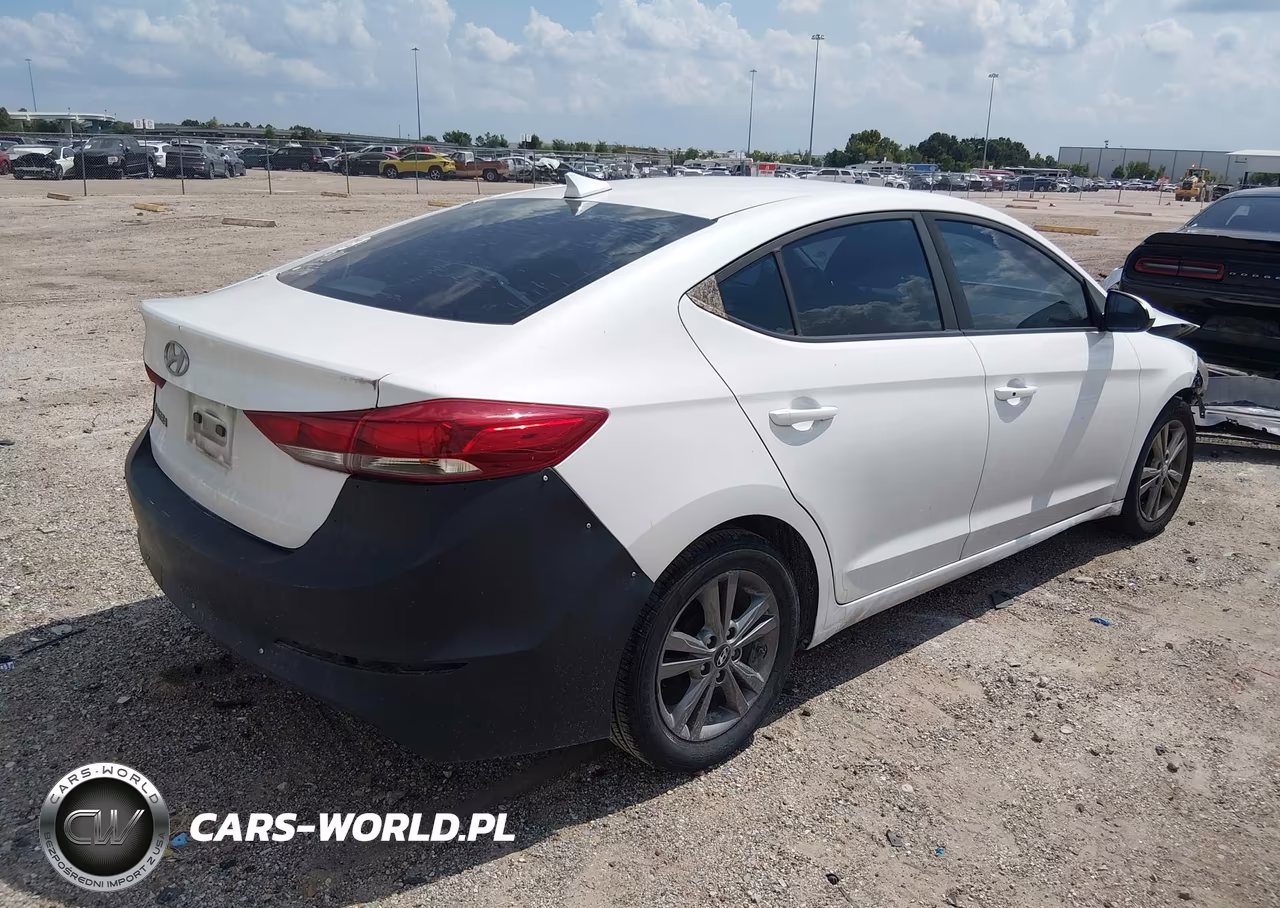 2017 Hyundai Elantra Value Edition VIN:5NPD84LF9HH207695 - 4
