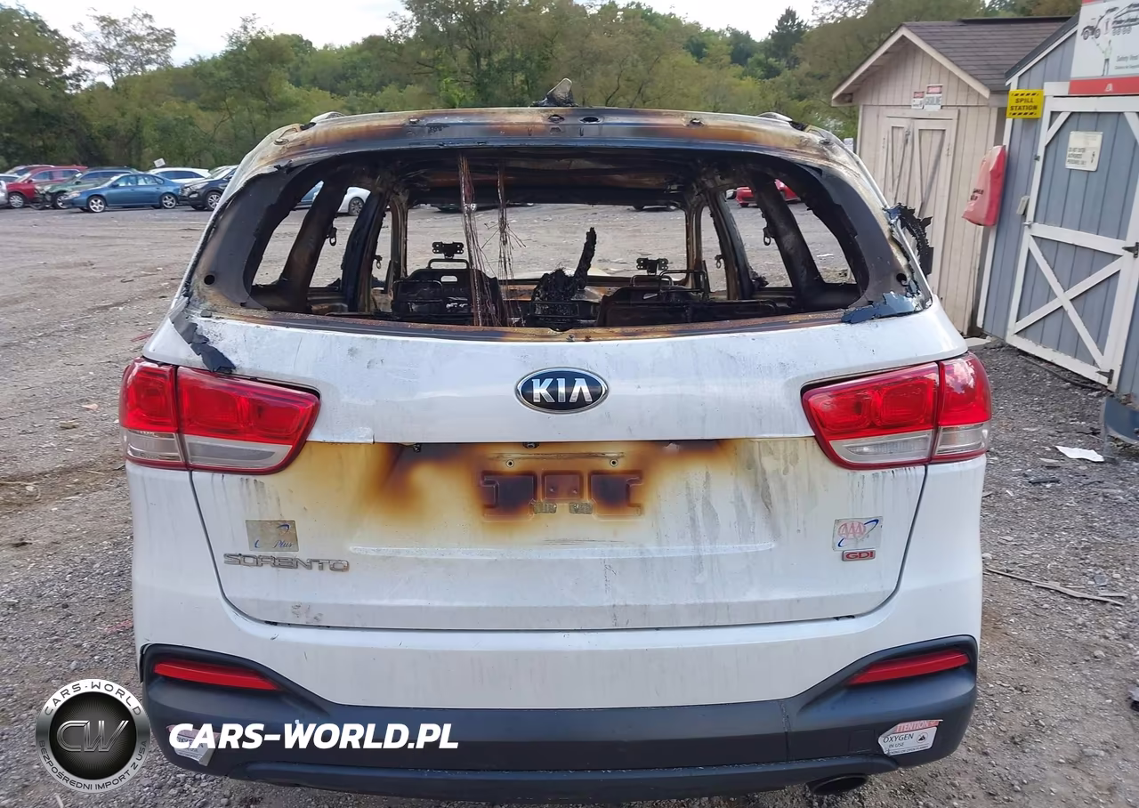 2016 Kia Sorento 2.4L Lx VIN:5XYPGDA39GG042116 - 15