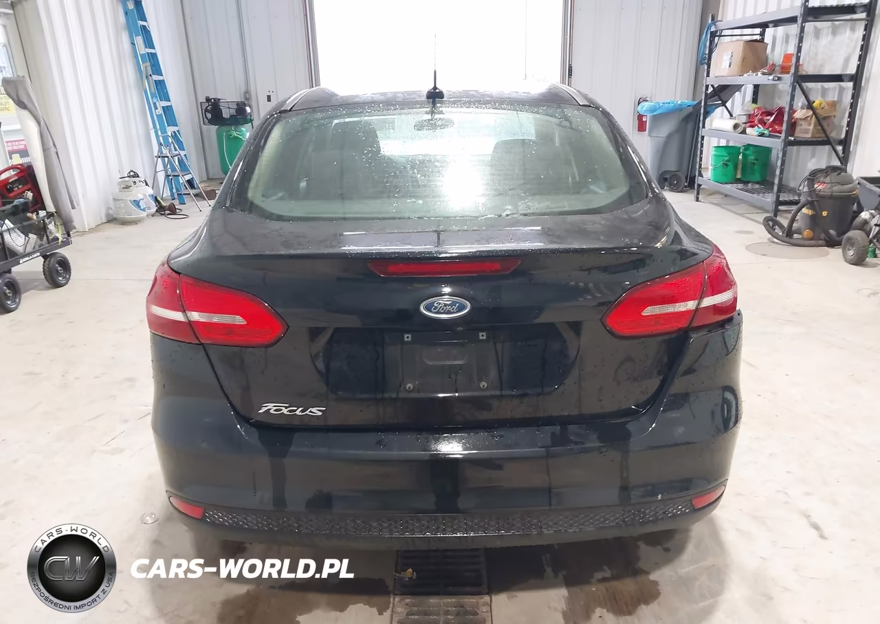 2017 Ford Focus S VIN:1FADP3E27HL337452 - 16