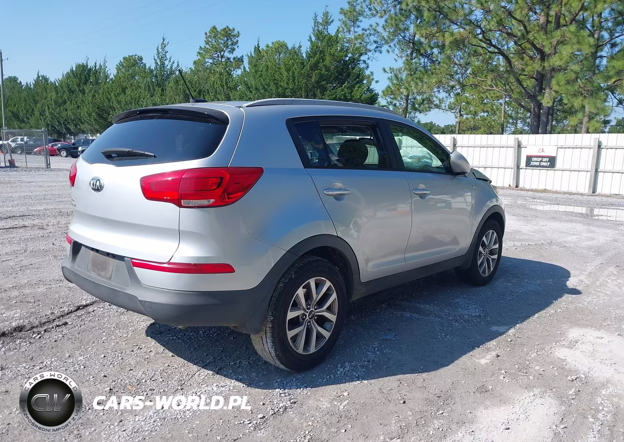 2016 Kia Sportage Lx VIN:KNDPBCAC0G7811351 - 4
